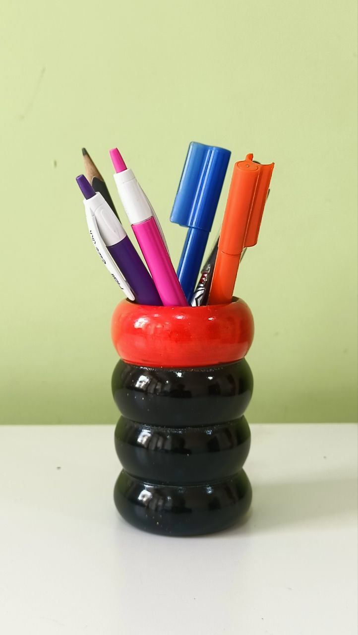 Handmade Wooden Pen Stand (Red-Black)