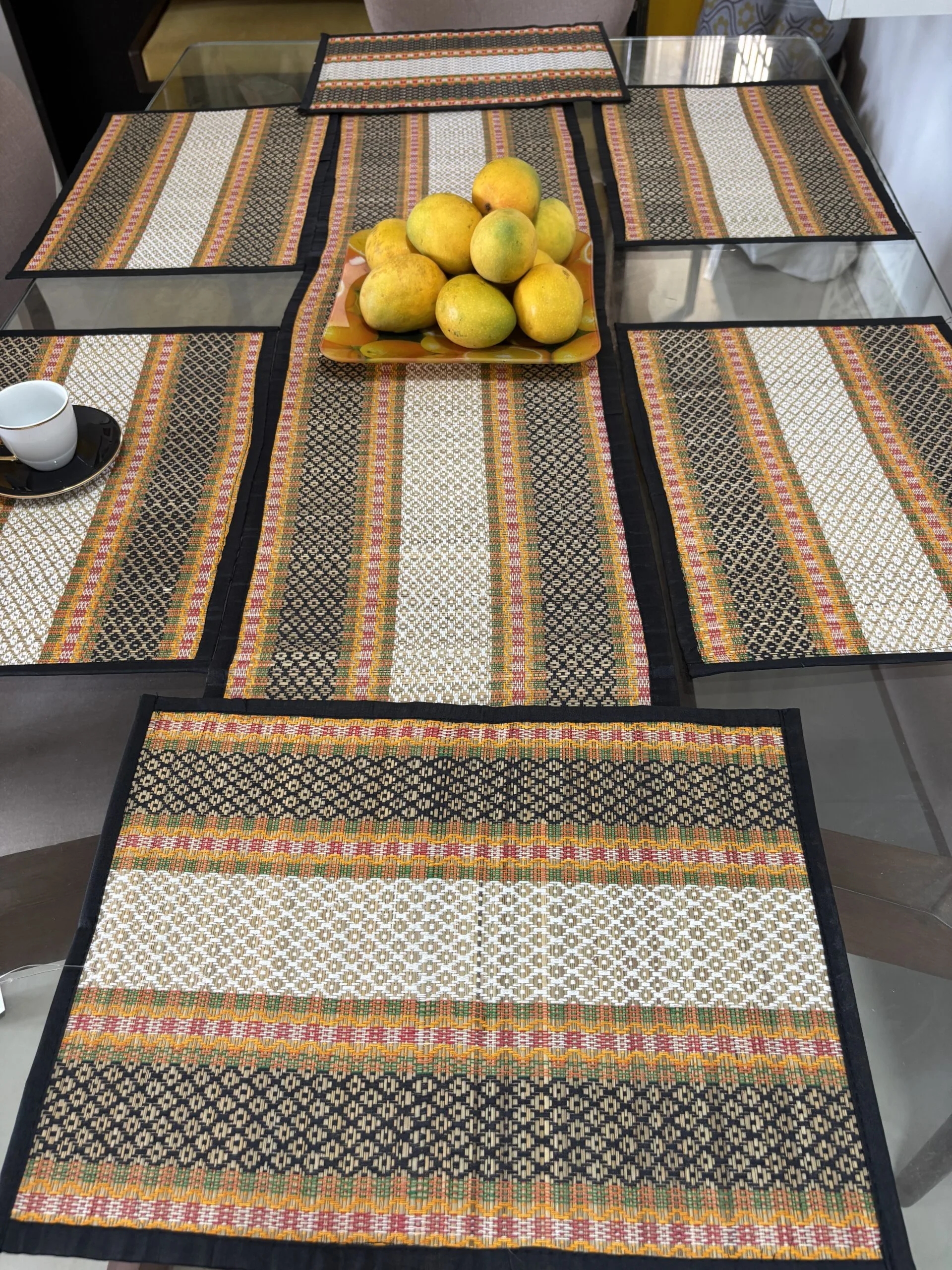 Madurkathi Handwoven Table Mat (Set of 6) with Table Runner
