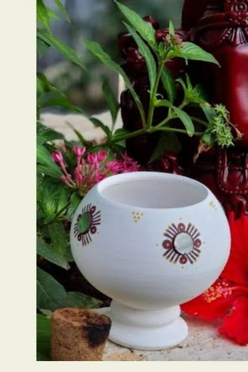 Hand Painted Terracotta Akhand Diya with Mirror work - Image 2