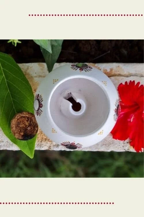 Hand Painted Terracotta Akhand Diya with Mirror work - Image 3