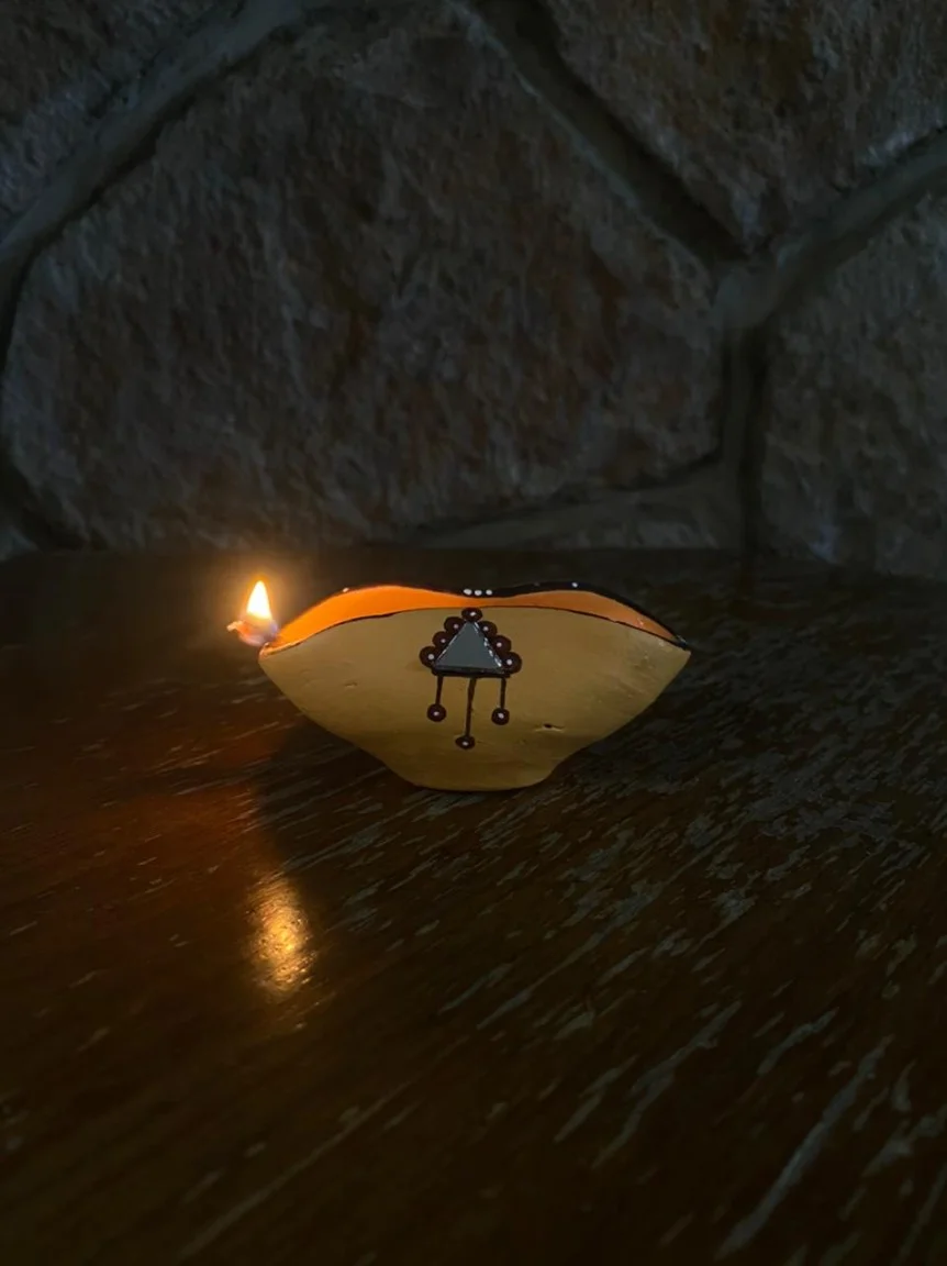 Hand Painted Terracotta Chapti Diya with Mirror work (Set of 2) - Image 3