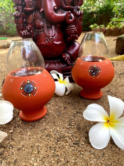 Hand Painted Terracotta Akhand Diya with Mirror work - Image 2