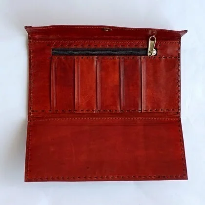 Handcrafted Kutchi Leather Wallet with Embroidery - Image 3