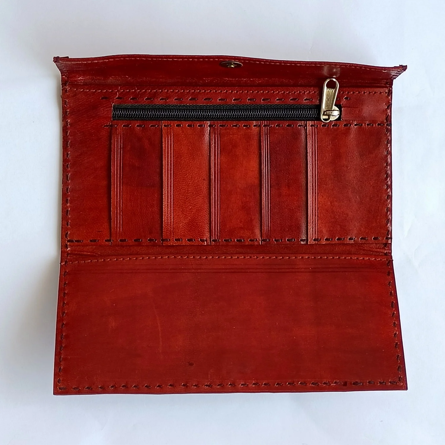 Handcrafted Kutchi Leather Wallet with Embroidery - Image 3