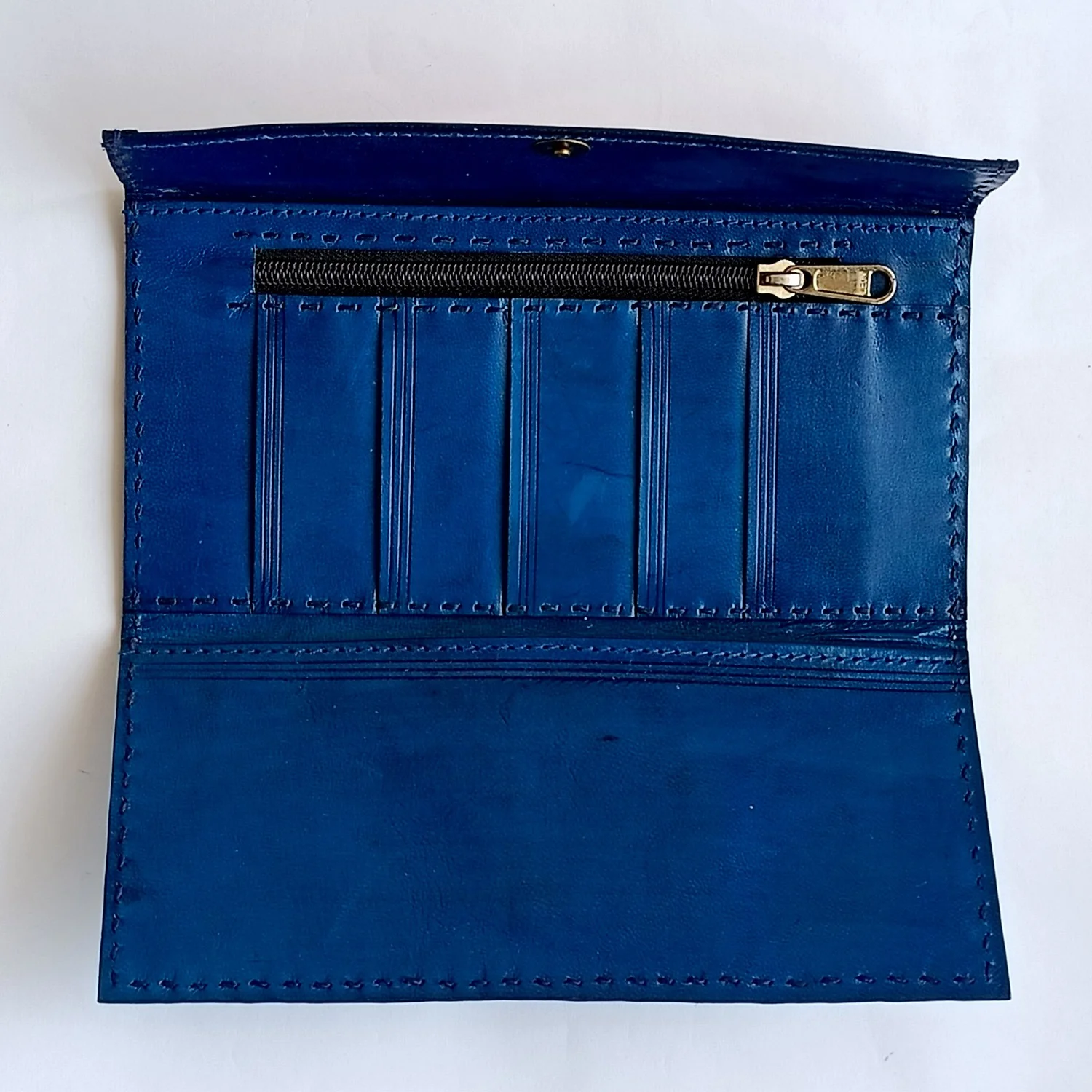 Handcrafted Kutchi Leather Wallet with Embroidery. - Image 3