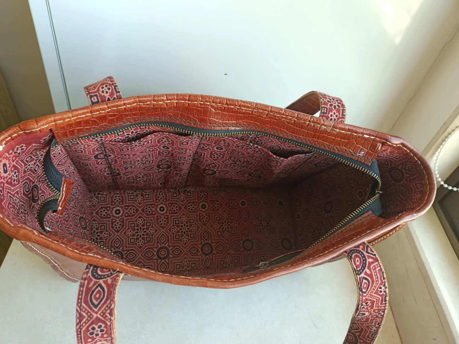 Handcrafted Kutchi Mashru silk Crocodile Patterned Leather Handbag (Brown) - Image 4