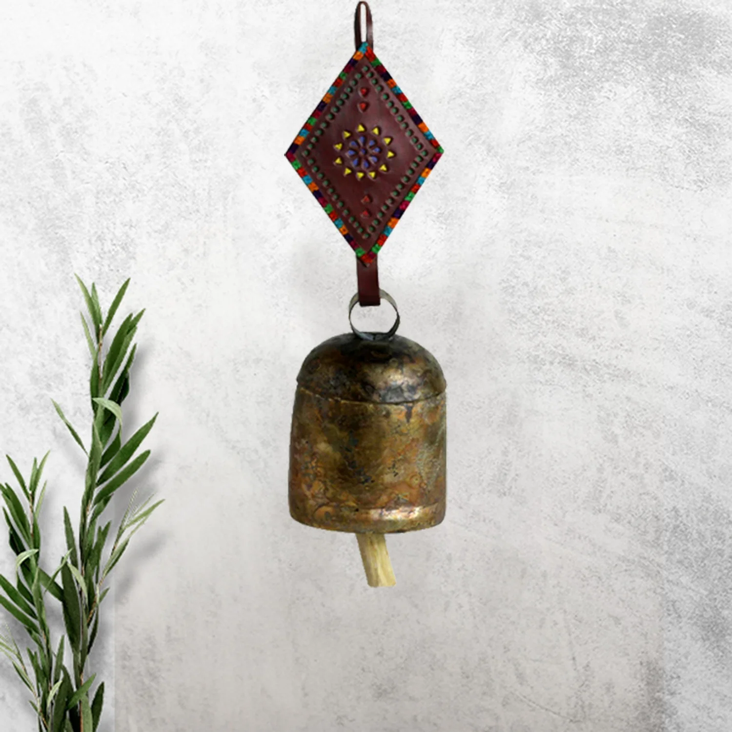kutchi Bell Metal Handcrafted Chimes with Leather Belt  (8 no. bell)