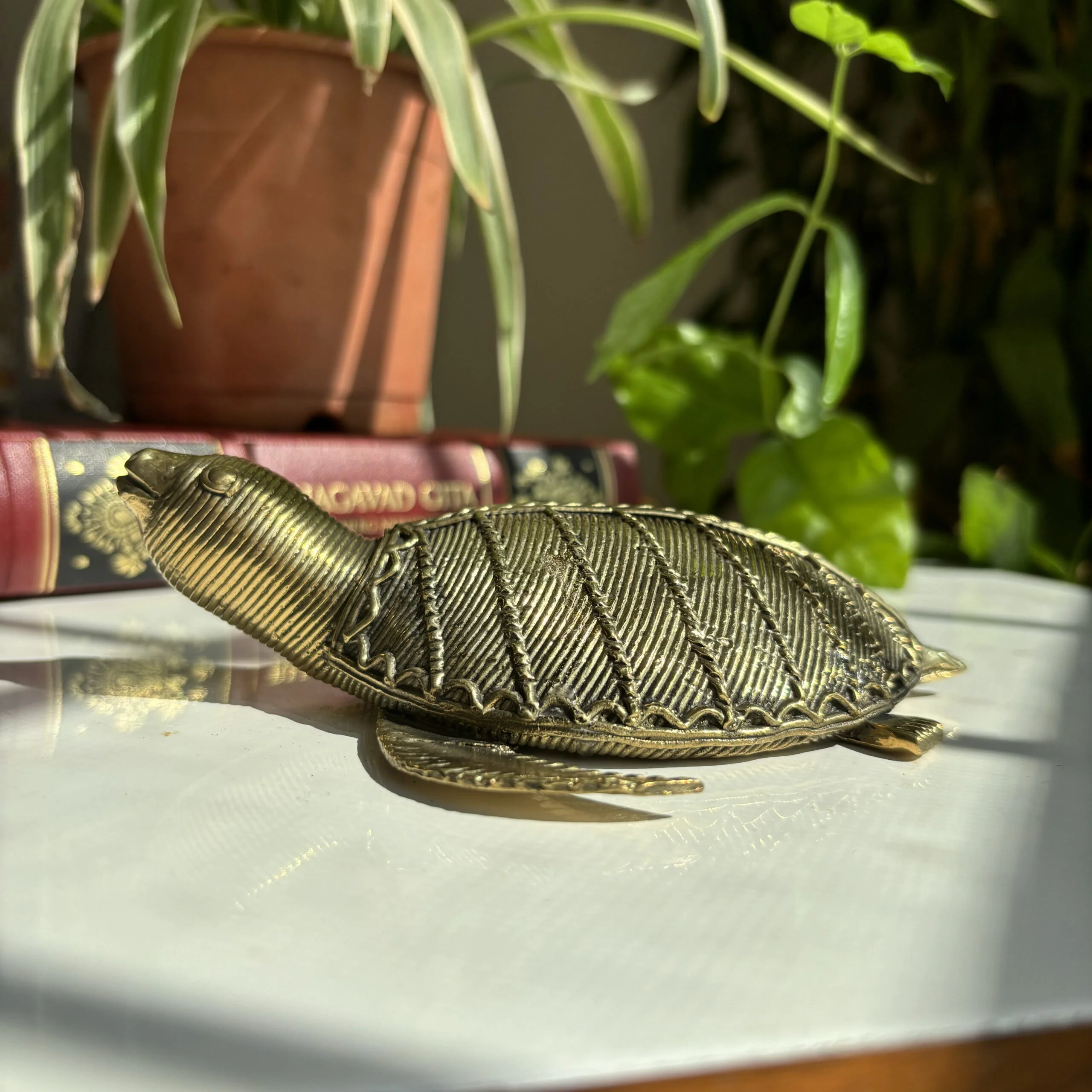 Handcrafted Dhokra Olive Turtle - Image 4