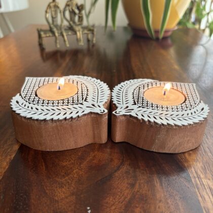 Wooden Handcrafted Leaf-shaped Tea-Light Candle Holder - Image 3