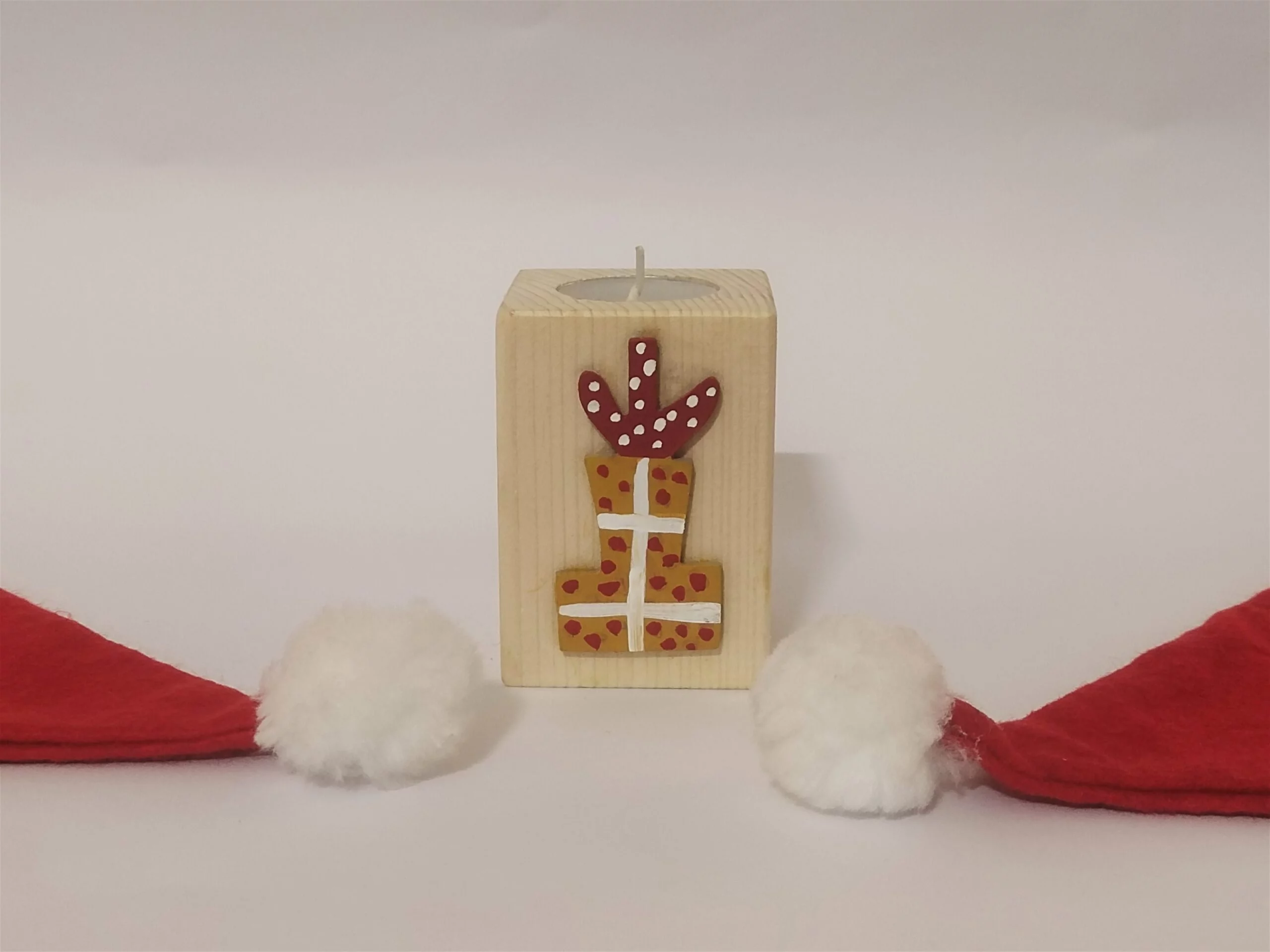 Handmade Wooden Christmas T-Light Candle Holder - Image 5