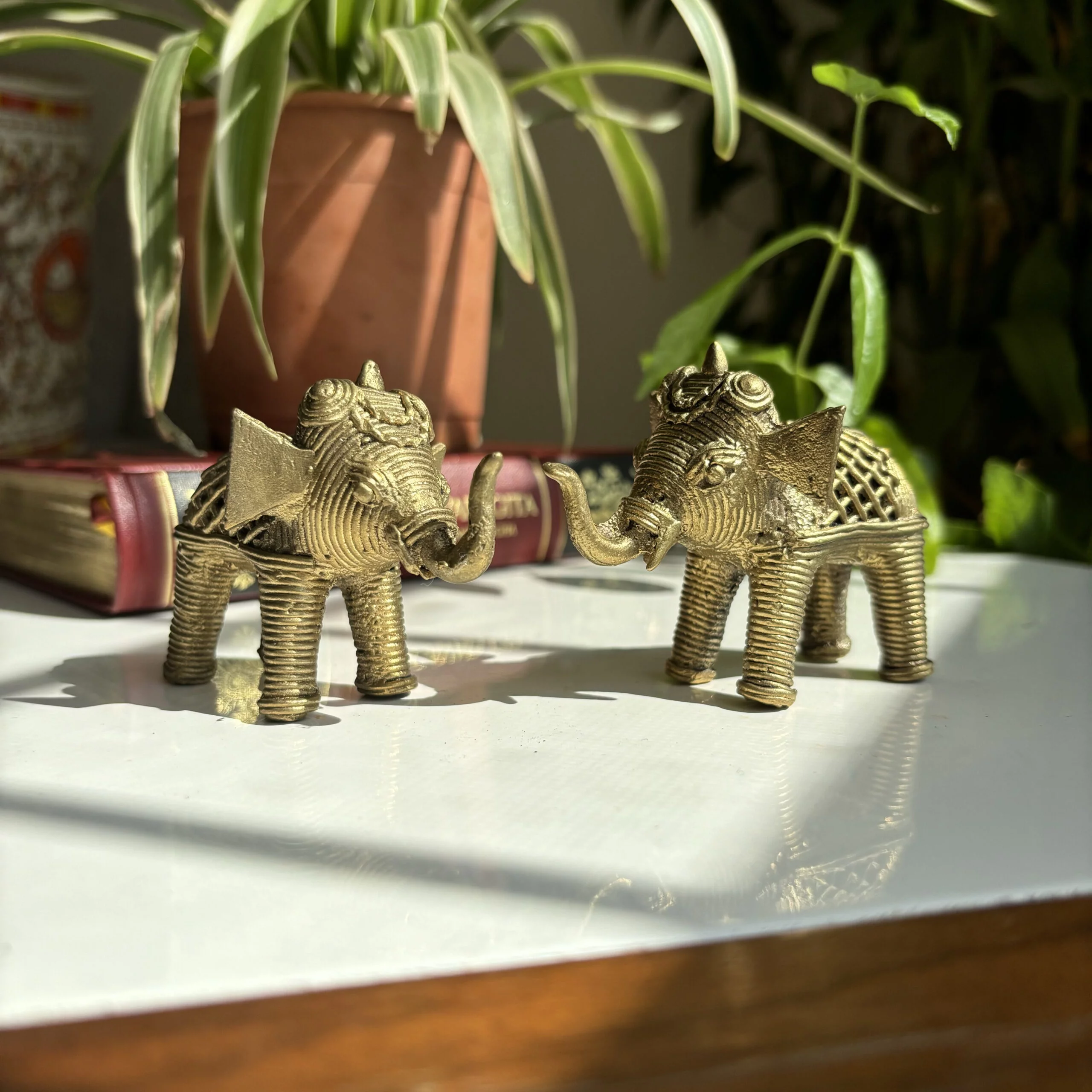 Handcrafted Dhokra Small Elephant (Set of 2)