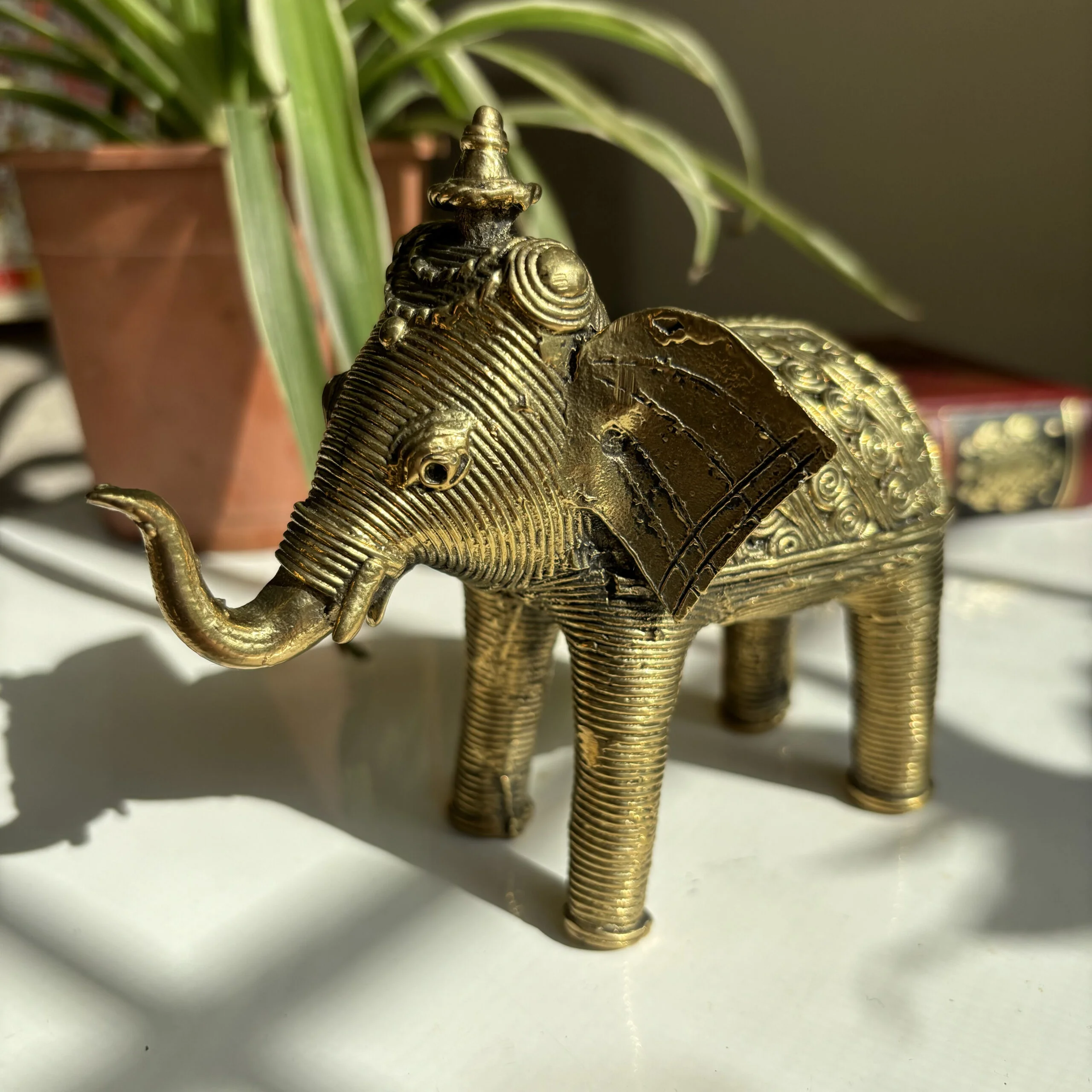 Handcrafted Dhokra Elephant with Design work (Set of 2) - Image 4