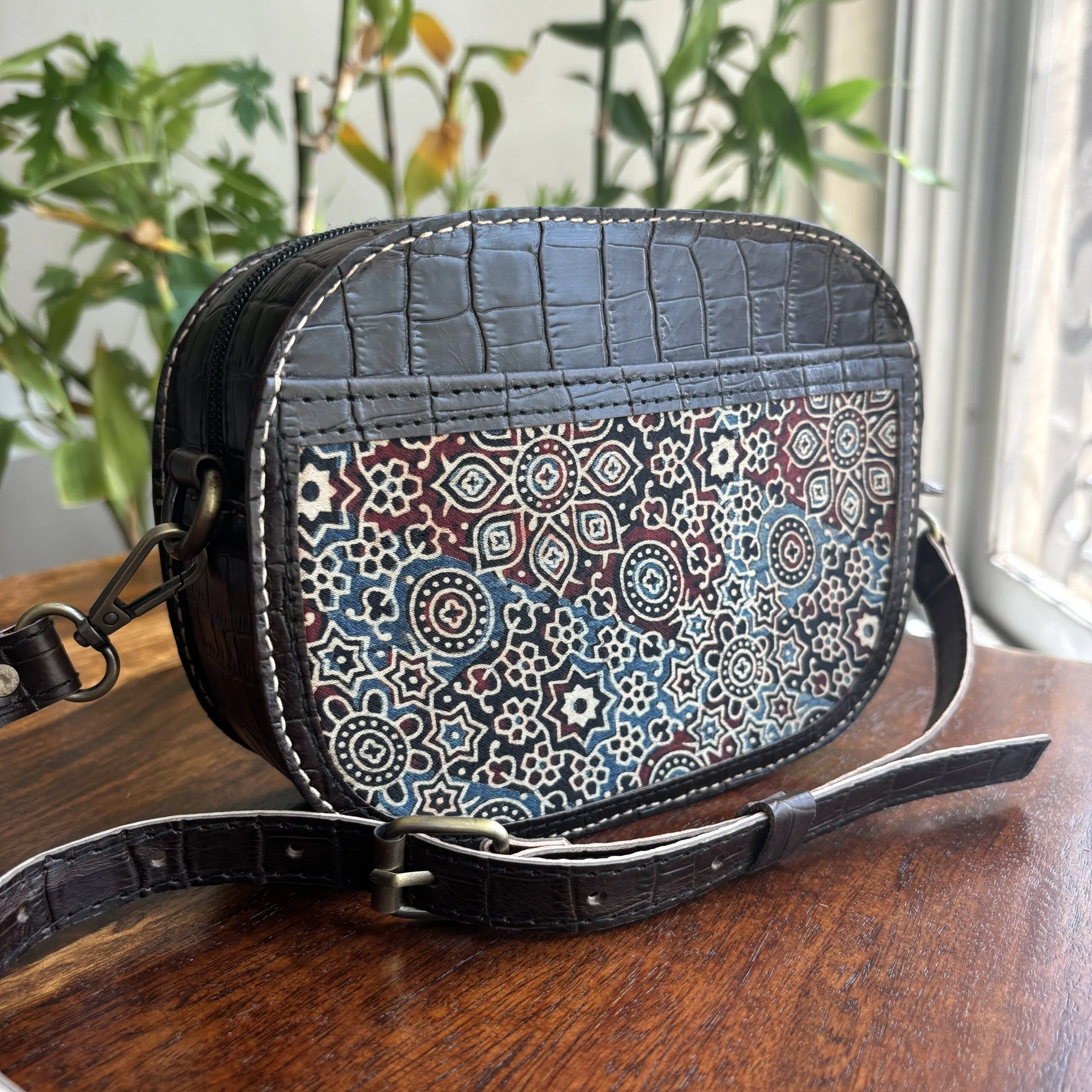 Handcrafted Kutchi Mashru Silk Crocodile Patterned Leather Ever-Ready Sling Bag - Image 2