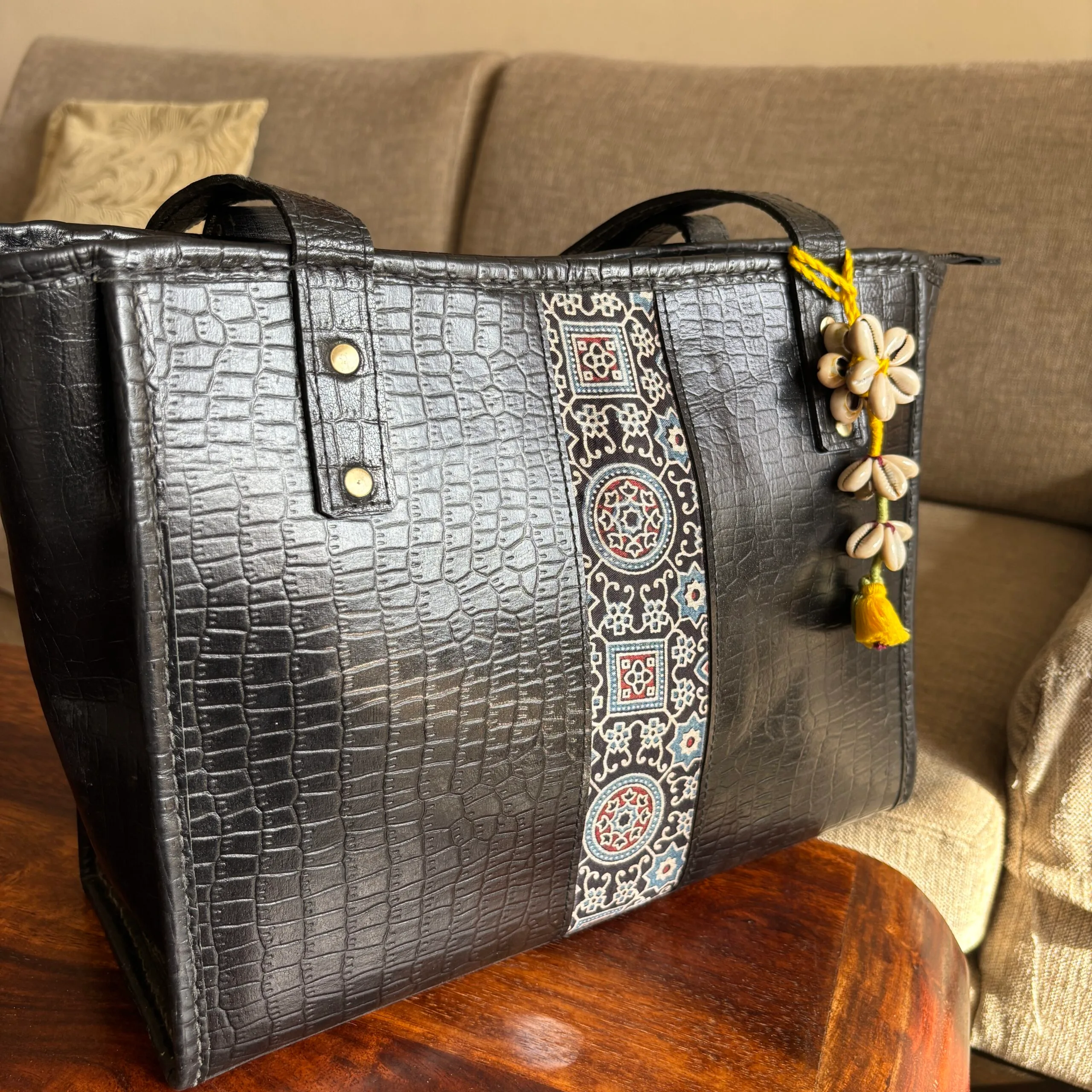 Boho / Tribal Yellow-Green Cowrie Flower - Car / Bag Charms - Image 3