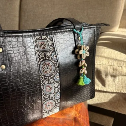 Boho / Tribal Blue-Green Cowrie Flower - Car / Bag Charms - Image 3