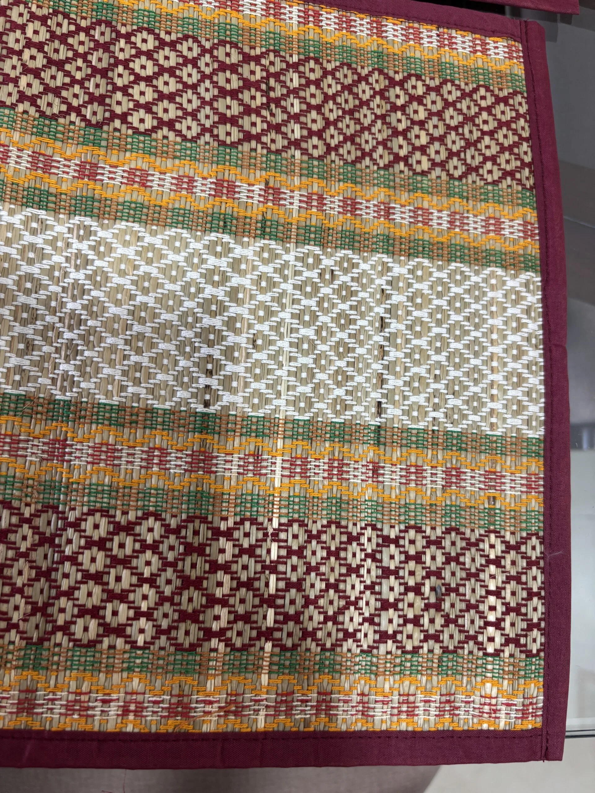 Madurkathi Handwoven Table Mat (Set of 6) - with Table Runner - Image 4